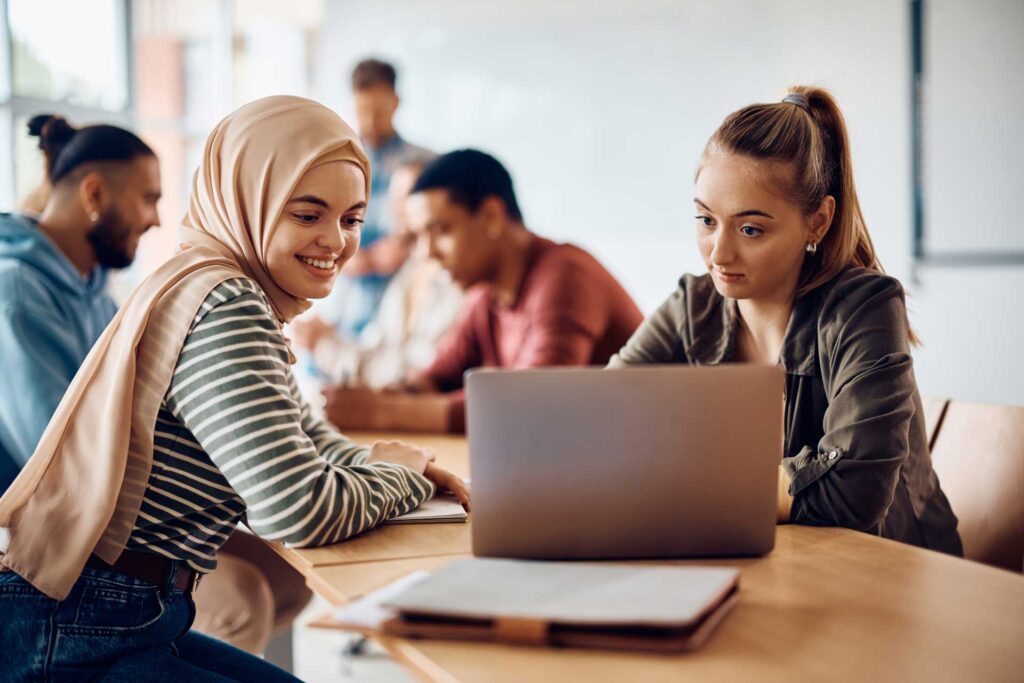 Education Qatar, Qatar Training, Qatar Courses, International Diploma Qatar, Mofa, Chamber, Kingston Qatar